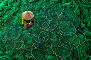 ICPE Honor Mention e-certificate - Lee Eng Tan (Singapore)  Lady Mending Nets 1